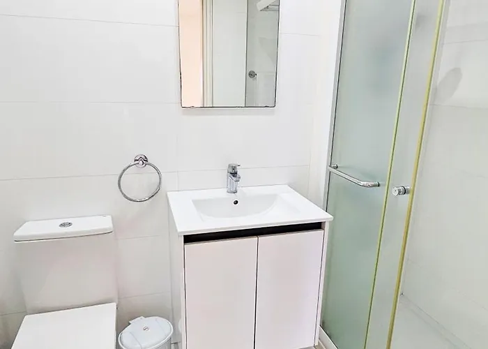 The Cozy Seaside Retreat דירה לרנקה